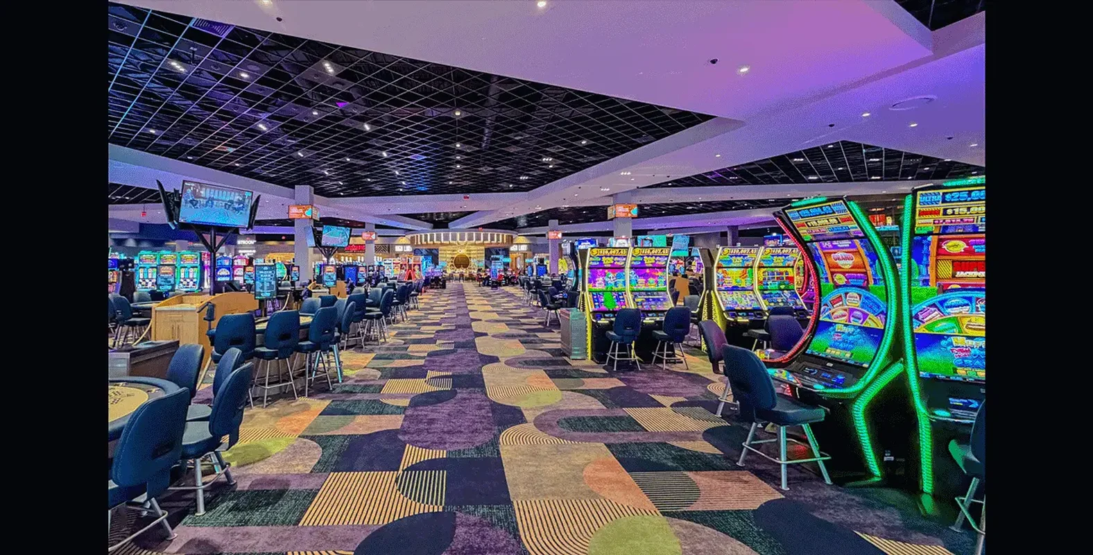 Hollywood Casino & Hotel Aurora