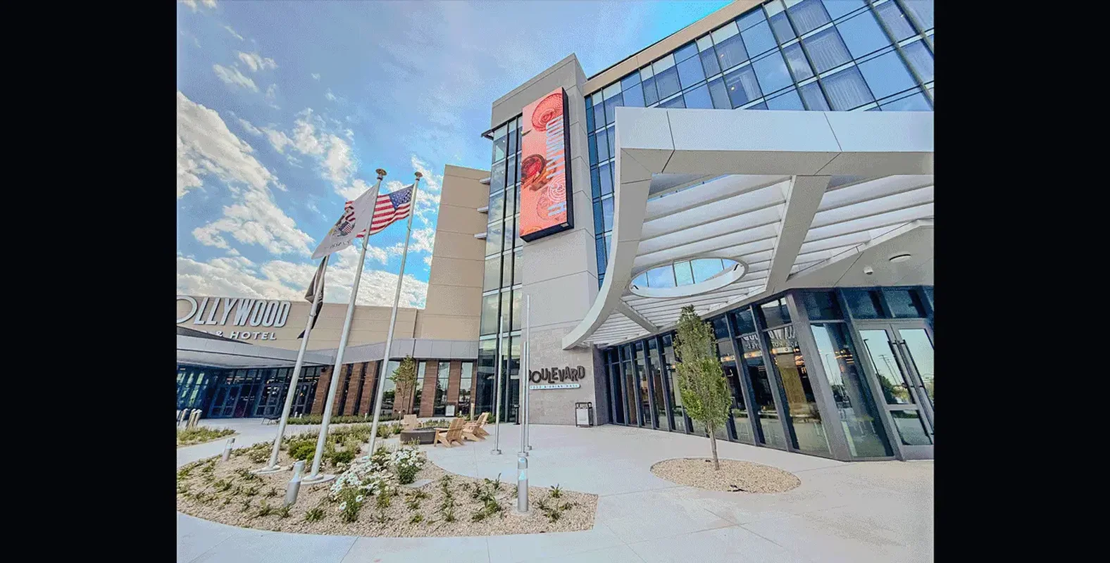 Hollywood Casino & Hotel Aurora
