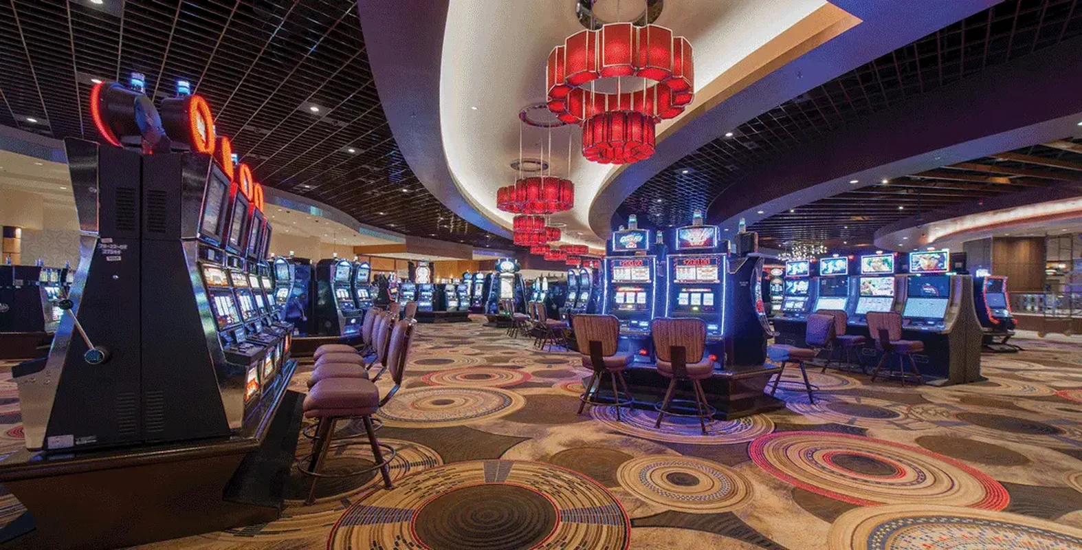 Pearl River Casino & Hotel